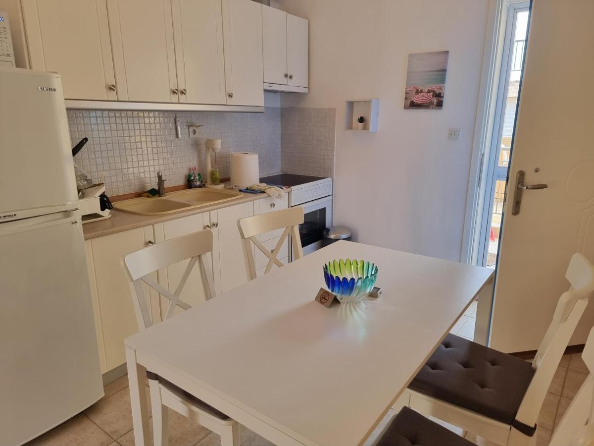 Lucas3 Lux Flogita Apartment Exterior foto